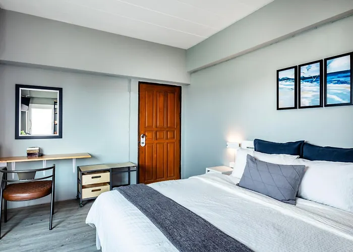 Penyos Service Hotel 3*